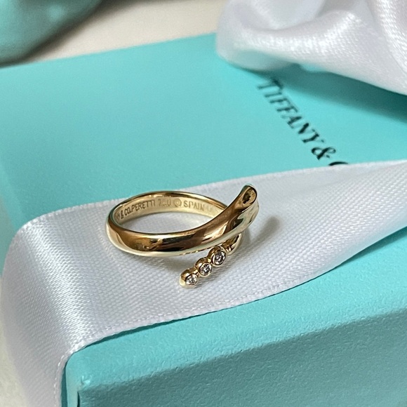 Tiffany & Co. Elsa Peretti Snake Ring in Yellow Gold with Diamonds sz 4.5 $4,100 - Picture 3 of 17